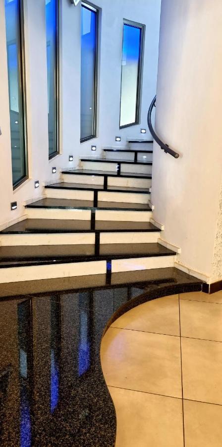 Hotel Insteia 宝拉 外观 照片