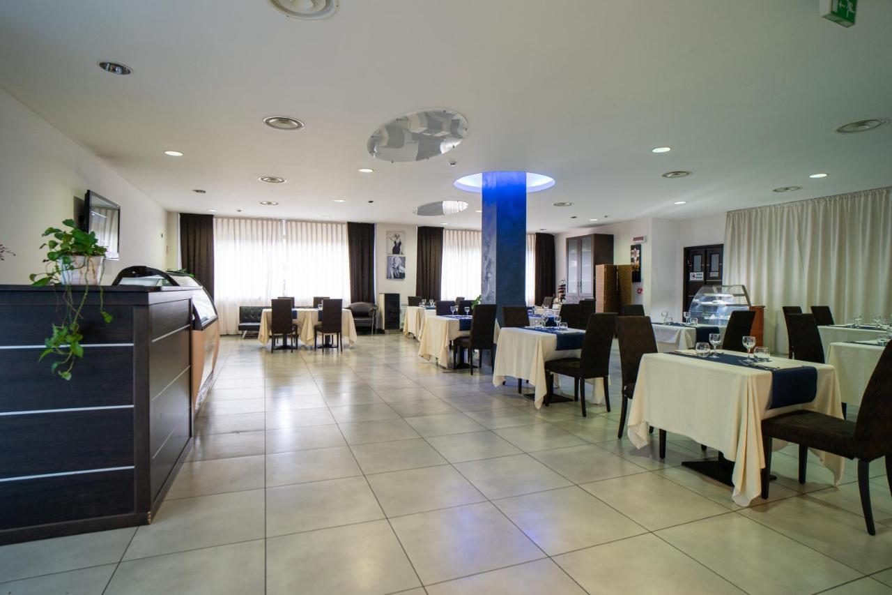 Hotel Insteia 宝拉 外观 照片