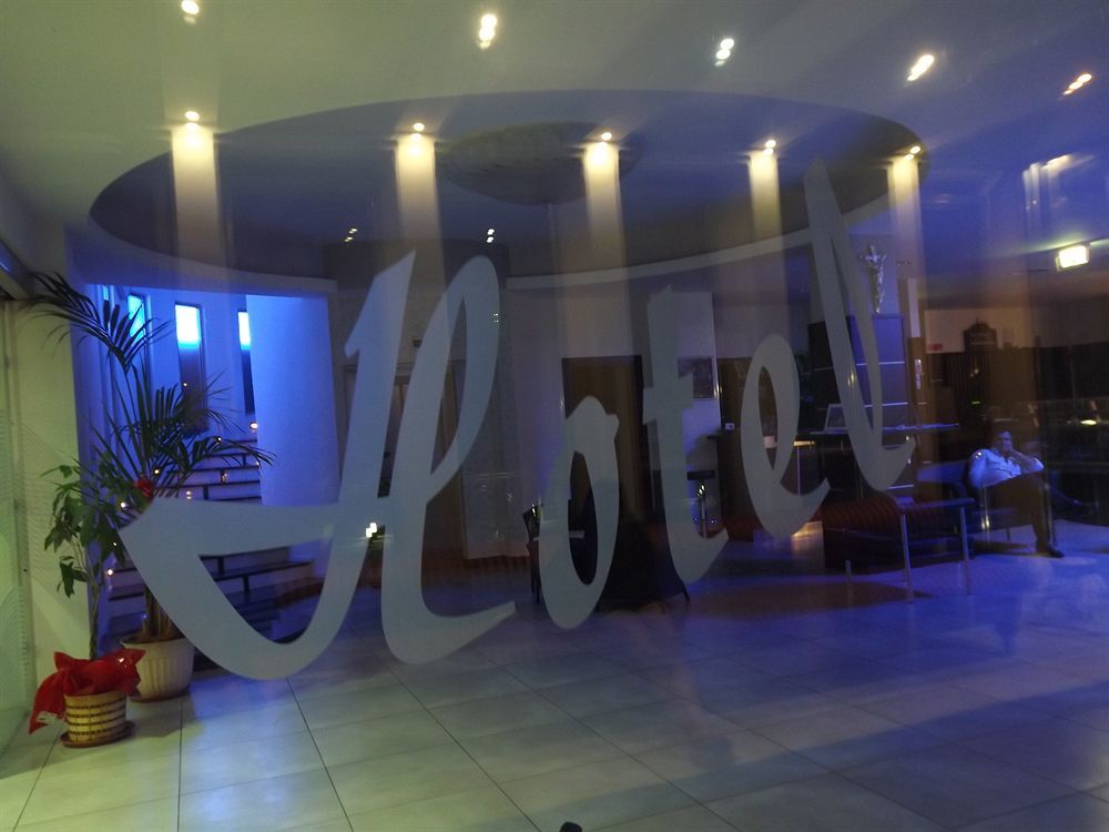 Hotel Insteia 宝拉 外观 照片