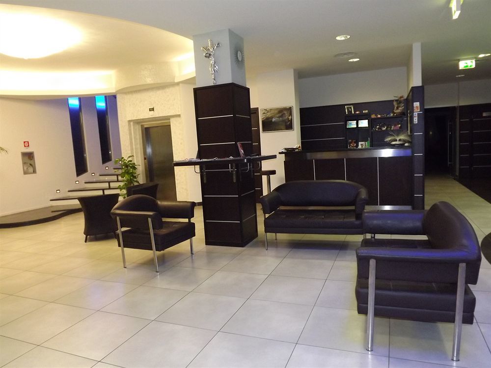 Hotel Insteia 宝拉 外观 照片